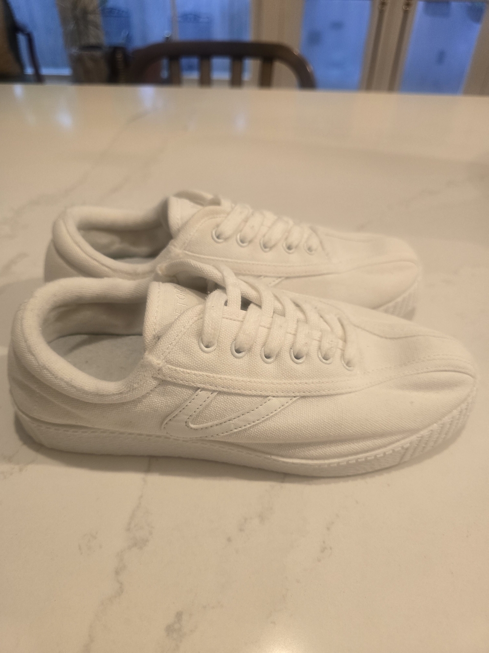 Like-New Tretorn Women's Nylite Canvas Sneakers - White